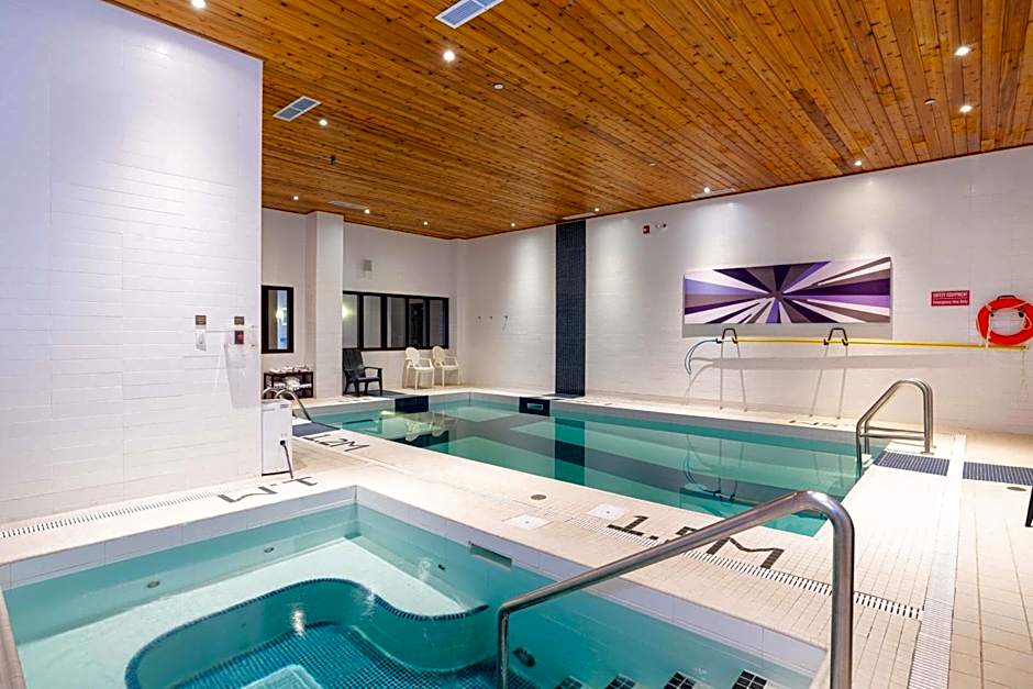 Sandman Signature Edmonton South Hotel