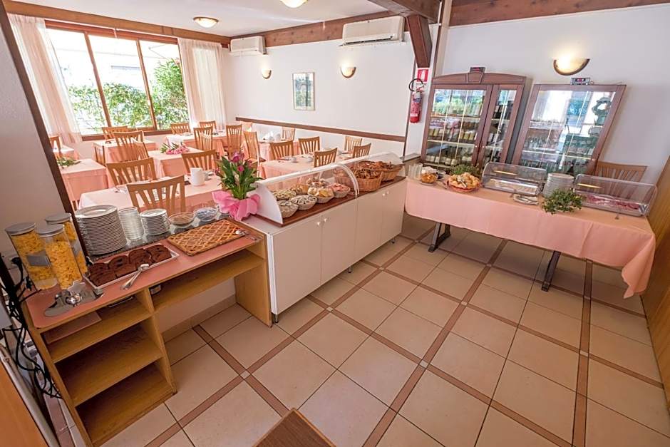 Hotel Lilly