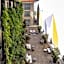 Savona 18 Suites