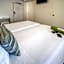 Monica Hotel