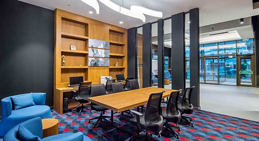 Hampton By Hilton Izmir Aliaga