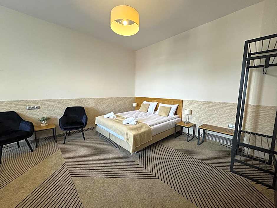 IRIS Aparthotel