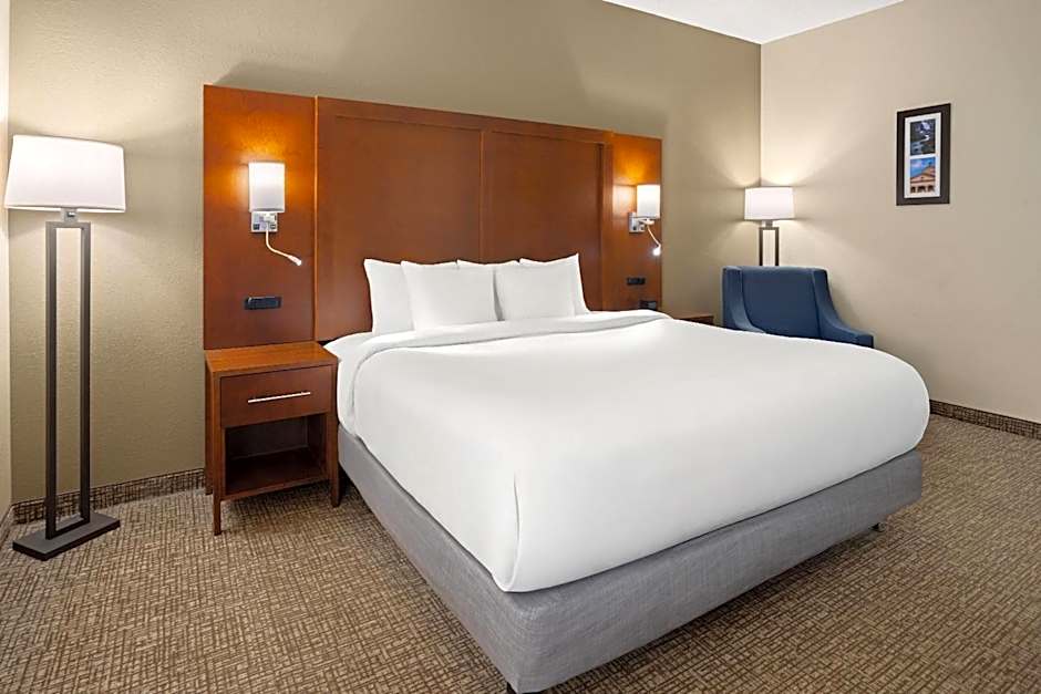 Wingate by Wyndham Buckhannon