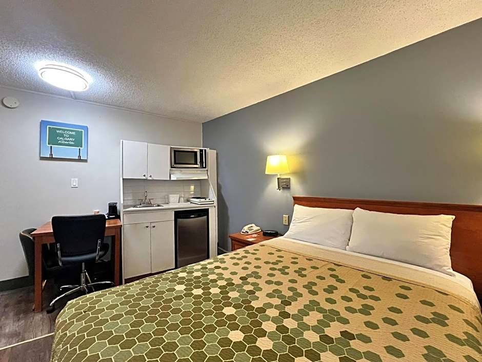 Econo Lodge Motel Village