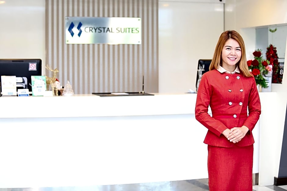 Crystal Suites Suvarnabhumi Airport