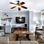 Cozy Bayside Retreat at Lasata , Stunning Panoramic Views ,Steps away from Baytowne Wharf, 3 Bedrooms 3 full baths !!