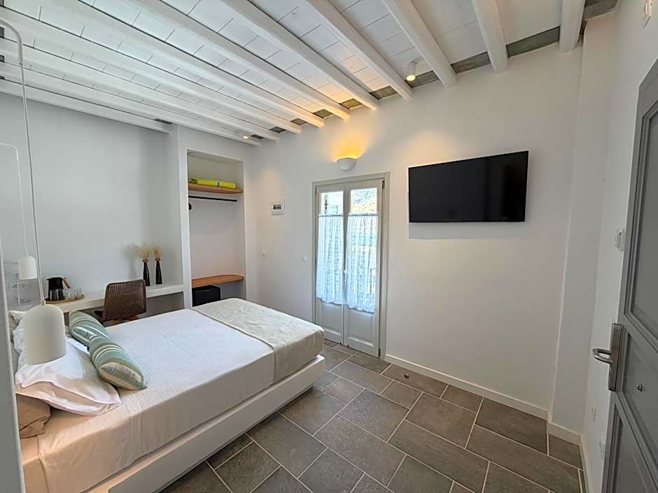 Myrto Hotel
