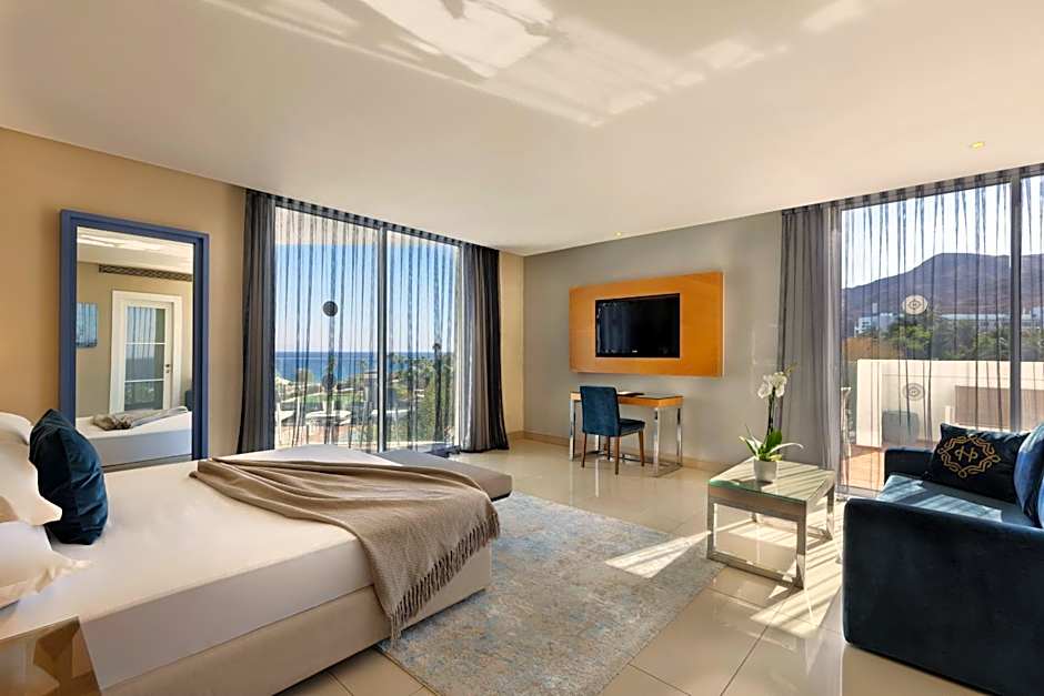 The Reef Eilat Hotel by Herbert Samuel