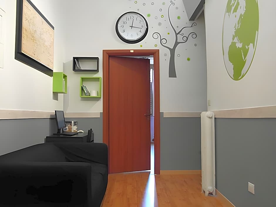 Freedom Traveller Hostel