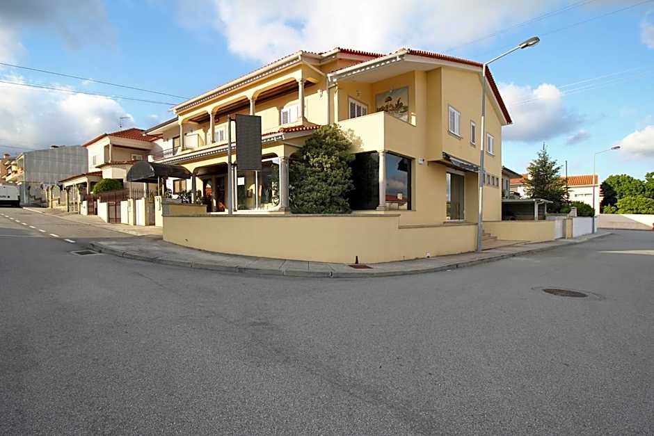 Colina do Ave Alojamento Local