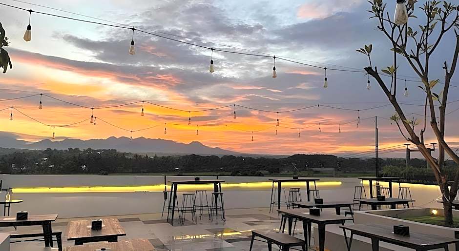 Kaloka Airport Hotel