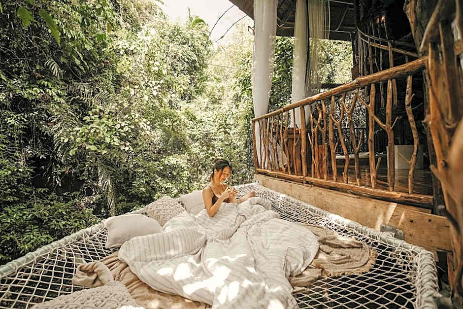 Treehouse de Valentine