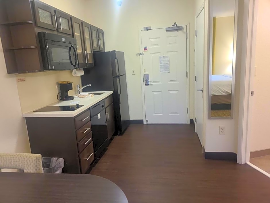Candlewood Suites Bismarck By IHG