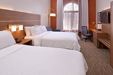 Queen Room with Two Queen Beds and Sofa Bed