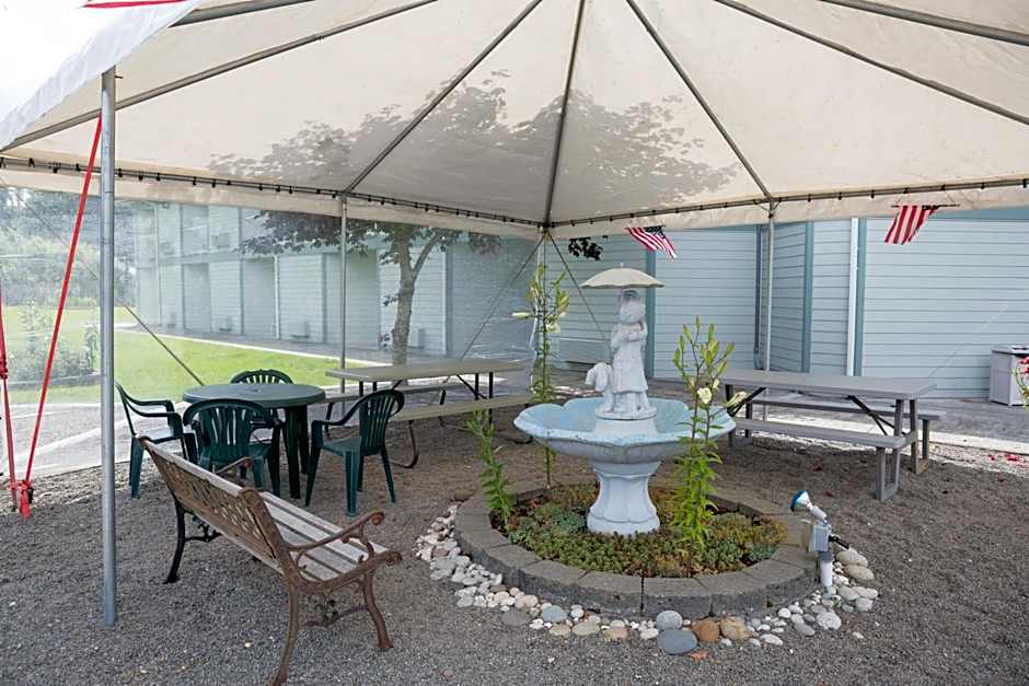 Dew Drop Inn