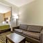 Quality Suites La Grange