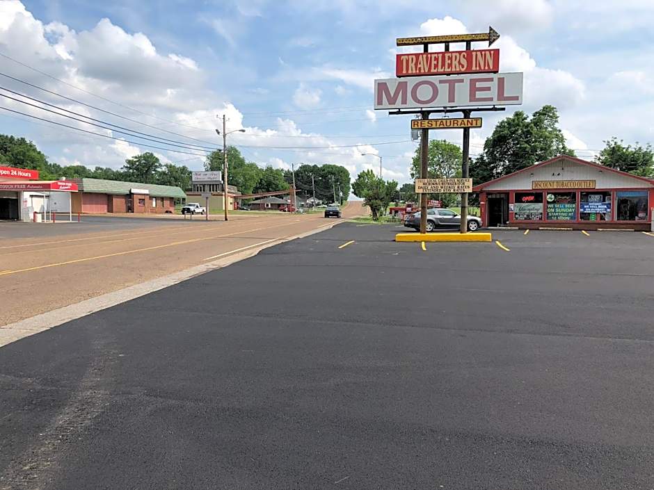 Travelers Inn Motel