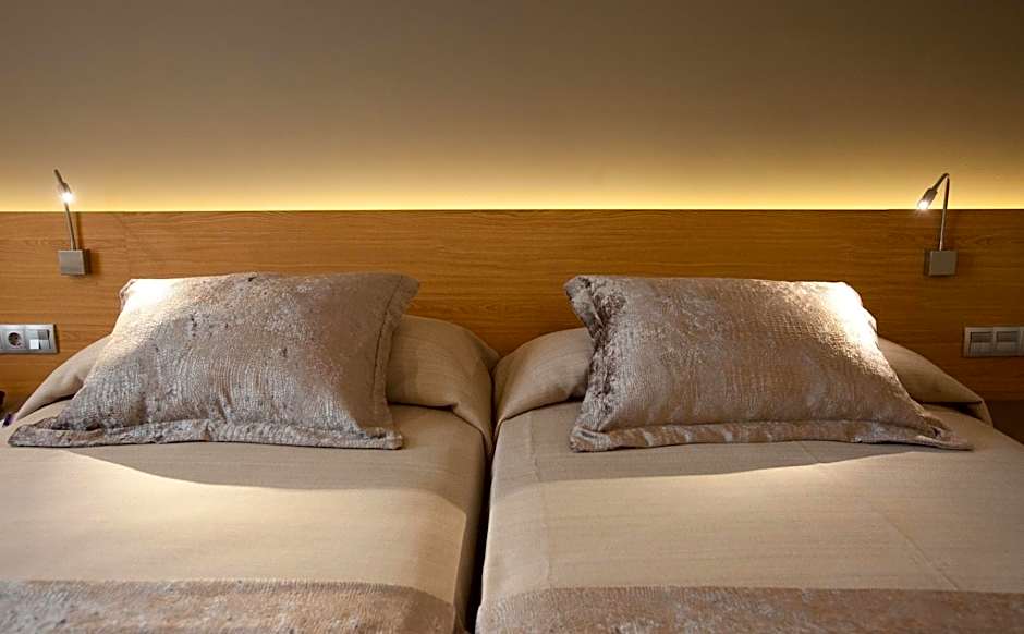 M.A. Hotel Sevilla Congresos