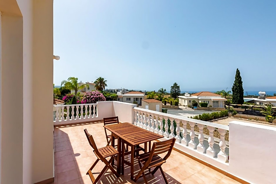 Villa Alysia by Ezoria Villas