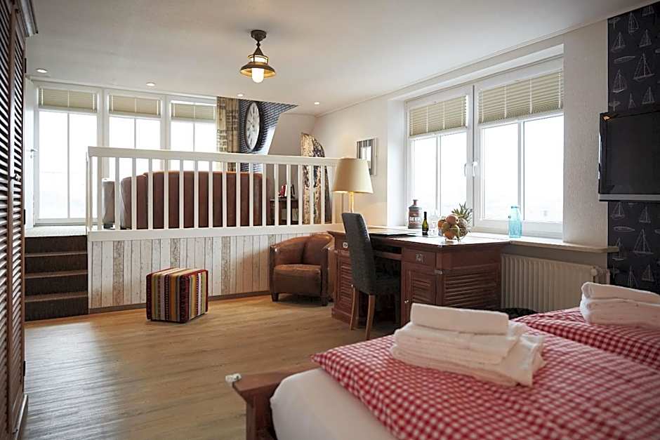 Bernstein-Hotel Bootshaus