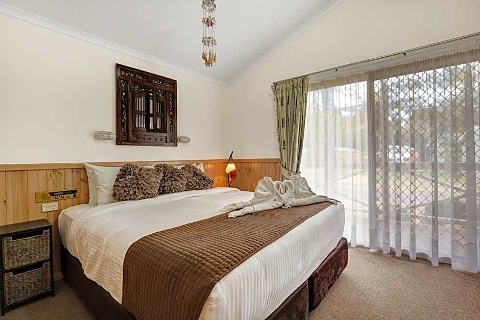 Seven Mile Beach Holiday Park