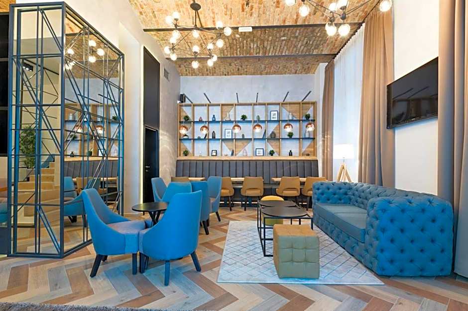 Capital Hotel Garni