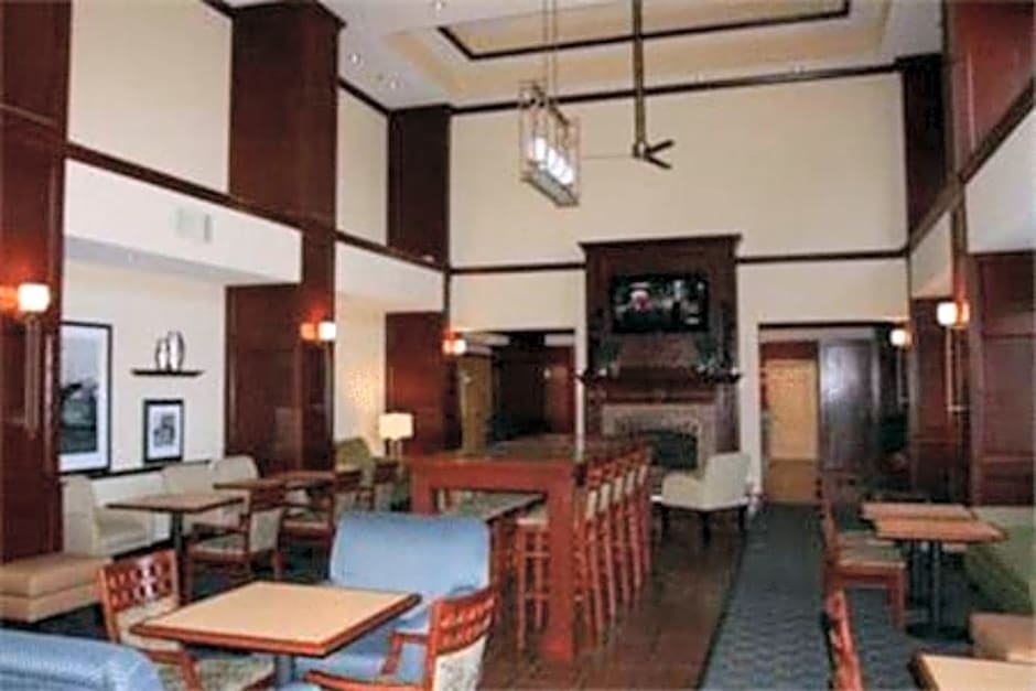 Hampton Inn & Suites Owasso