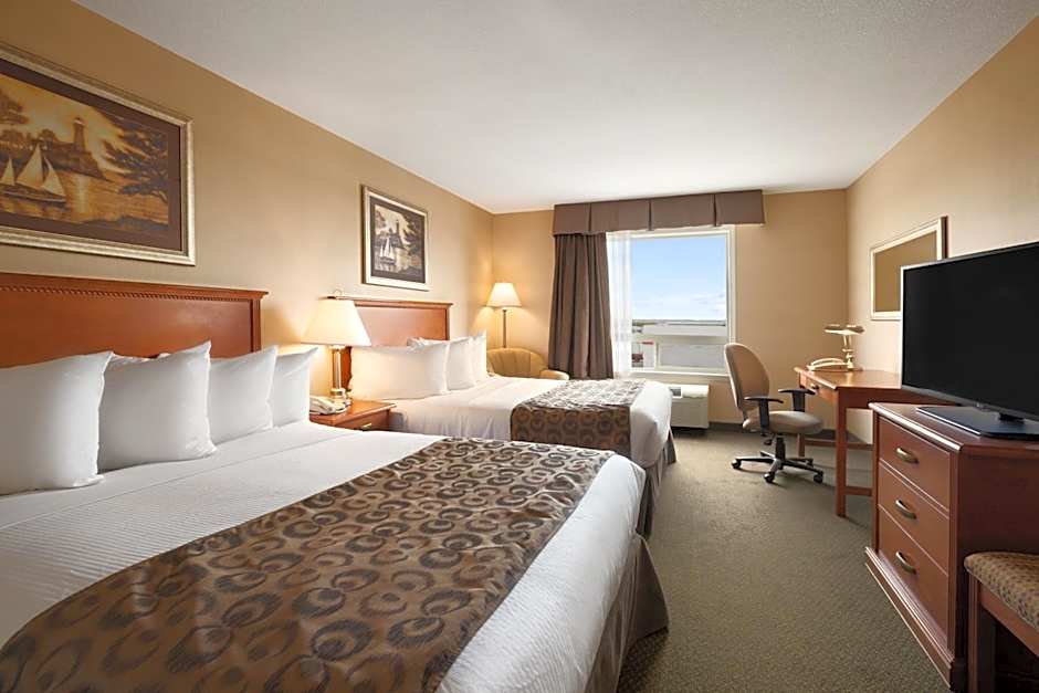 Ramada by Wyndham Clairmont/Grande Prairie
