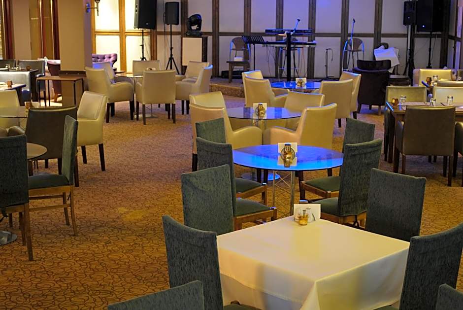 Hotel Eken Prestige