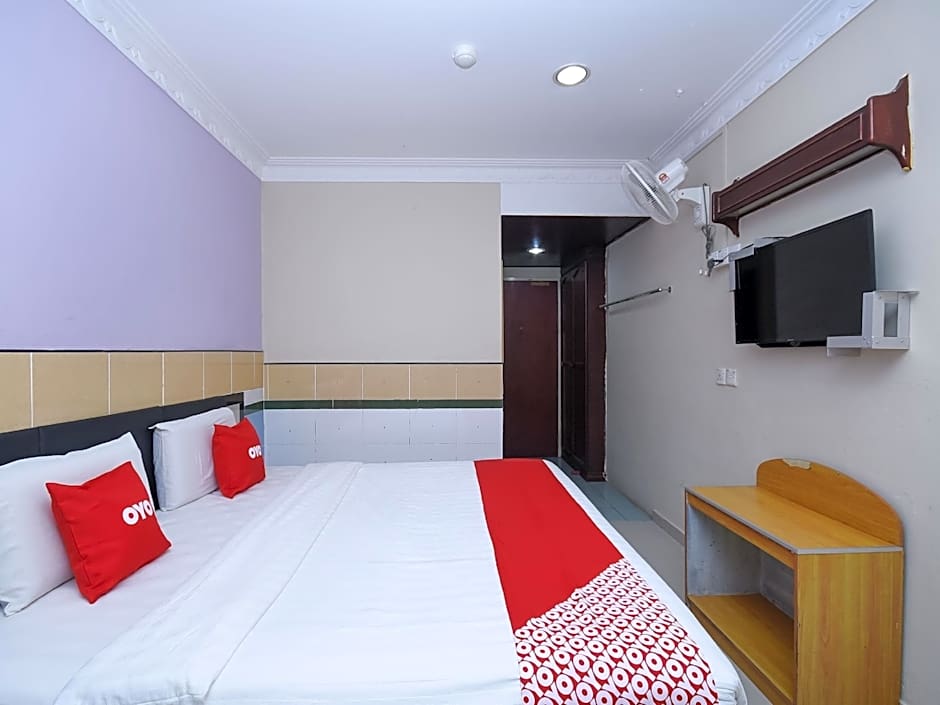 COSY INN
