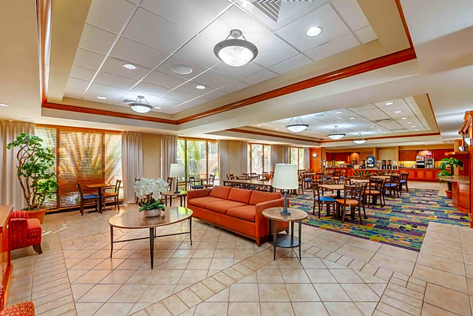 Best Western Plus Kendall Hotel & Suites