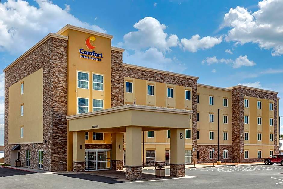 Photo 1 of 31 of Comfort Inn & Suites Edgewood