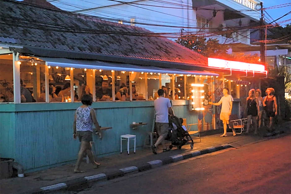KoolKost near Sunset Road Seminyak - Minimum Stay 30 Nights