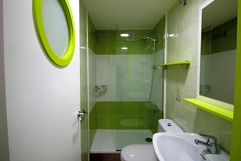 Global Immo 1034 Montserrat