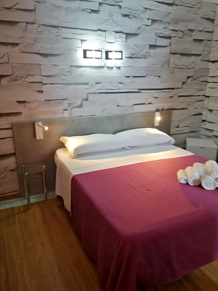 Le Rocce Holiday Rooms