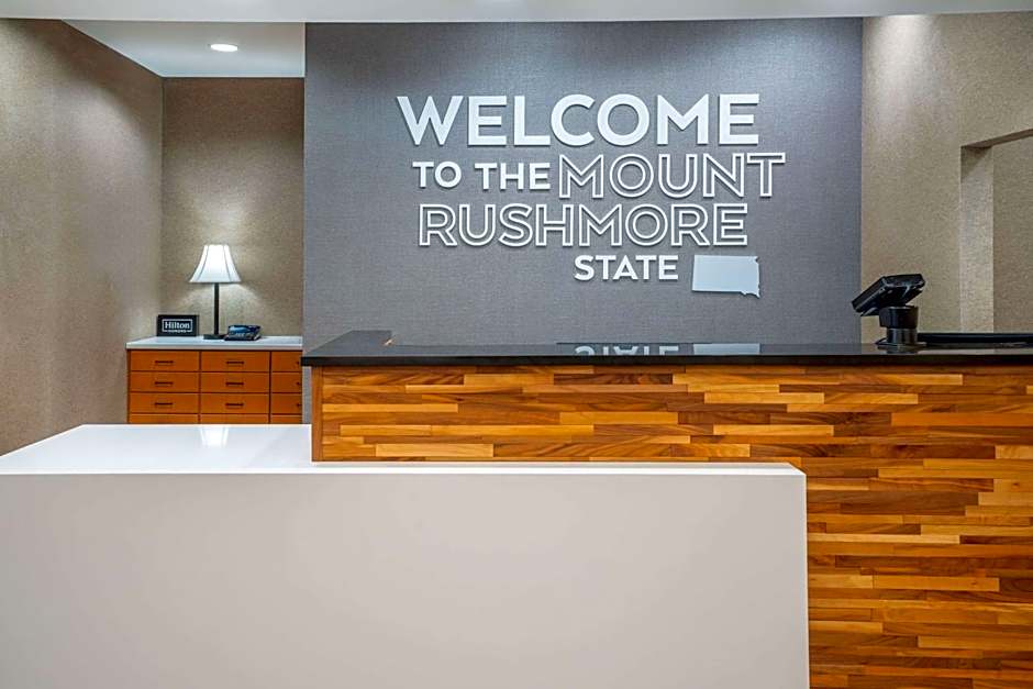 Hampton Inn By Hilton Mitchell