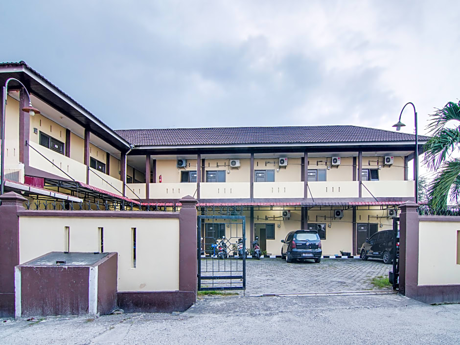 91752 Izzami Homestay Syariah