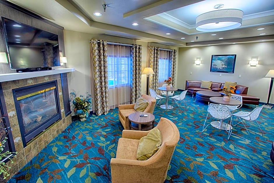 Candlewood Suites Fargo-North Dakota State University By IHG