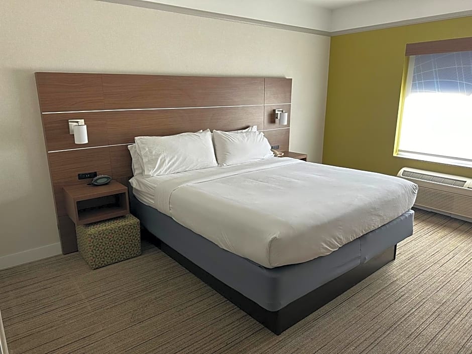 Holiday Inn Express Hotel & Suites San Dimas By IHG