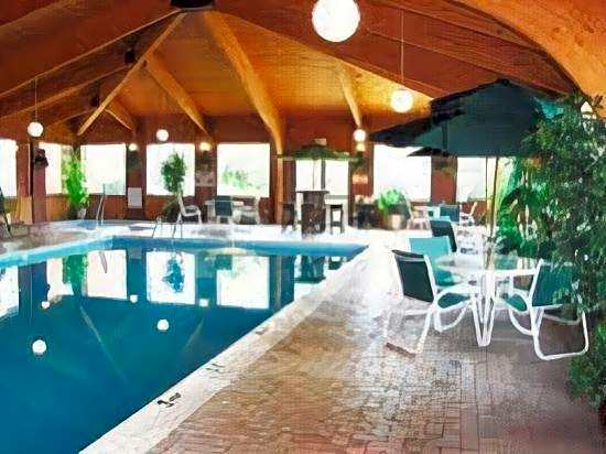 Quality Inn & Suites Mansfield