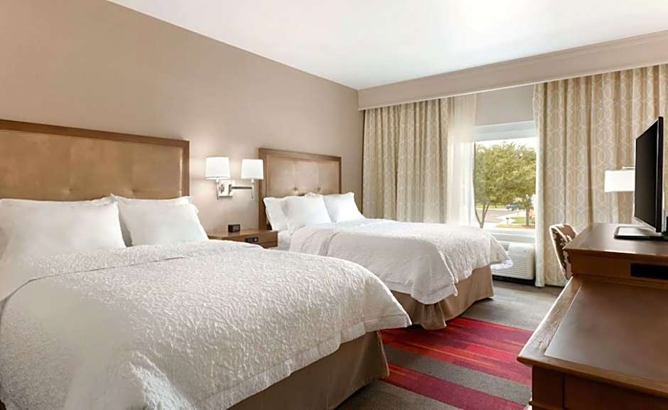 Photo 1 of 5 of Standard 2 Queen Beds