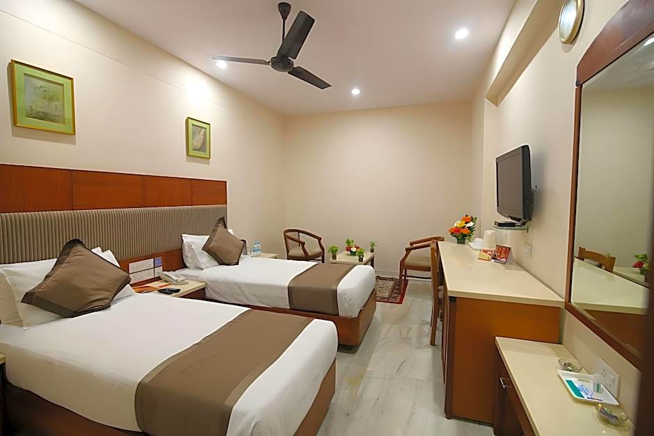 Daspalla Executive Court