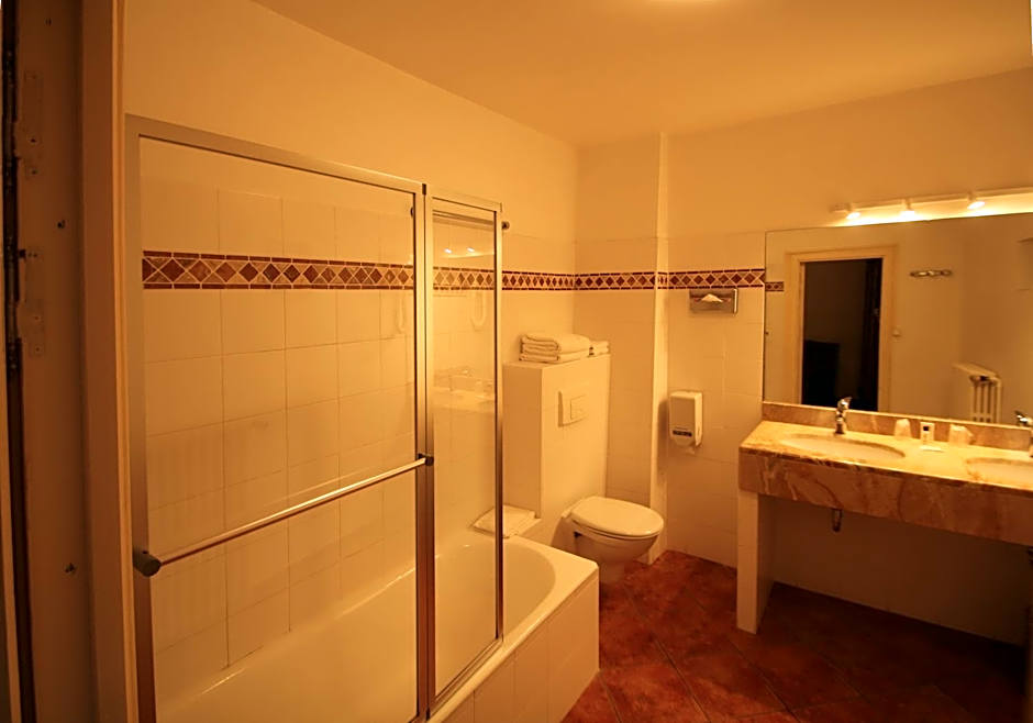 Hostellerie Le Beffroi