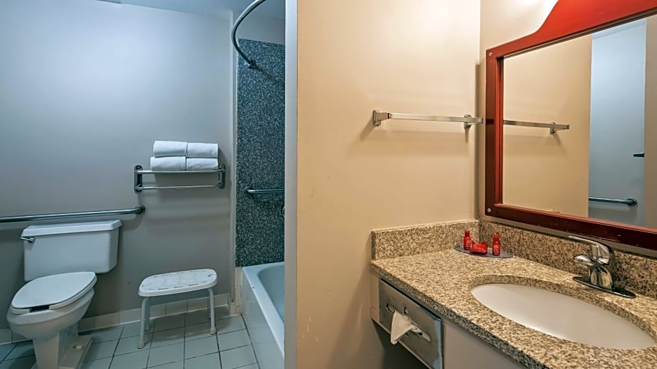 SureStay Plus Hotel by Best Western Auburn