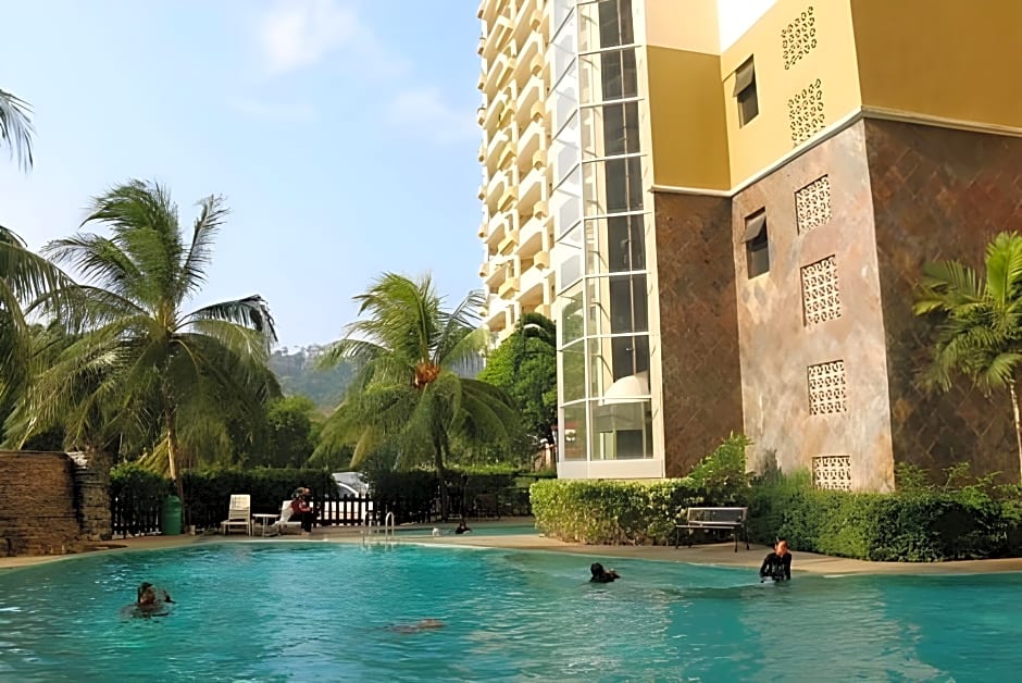 Kuah Town Service Suite Apartment @ Century Suria