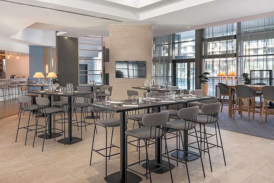 Courtyard by Marriott Paris La Defense West - Colombes