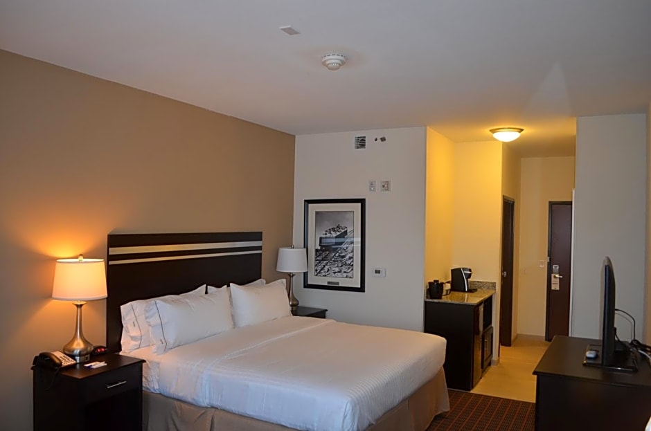 Holiday Inn Express & Suites Denver West - Golden By IHG