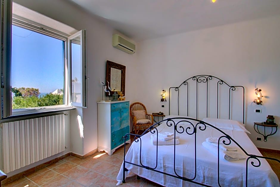 Lacco Terrace Solarium