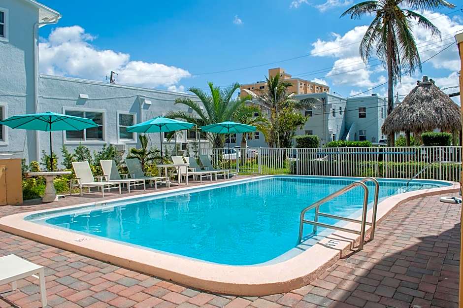 Hollywood Beach Seaside