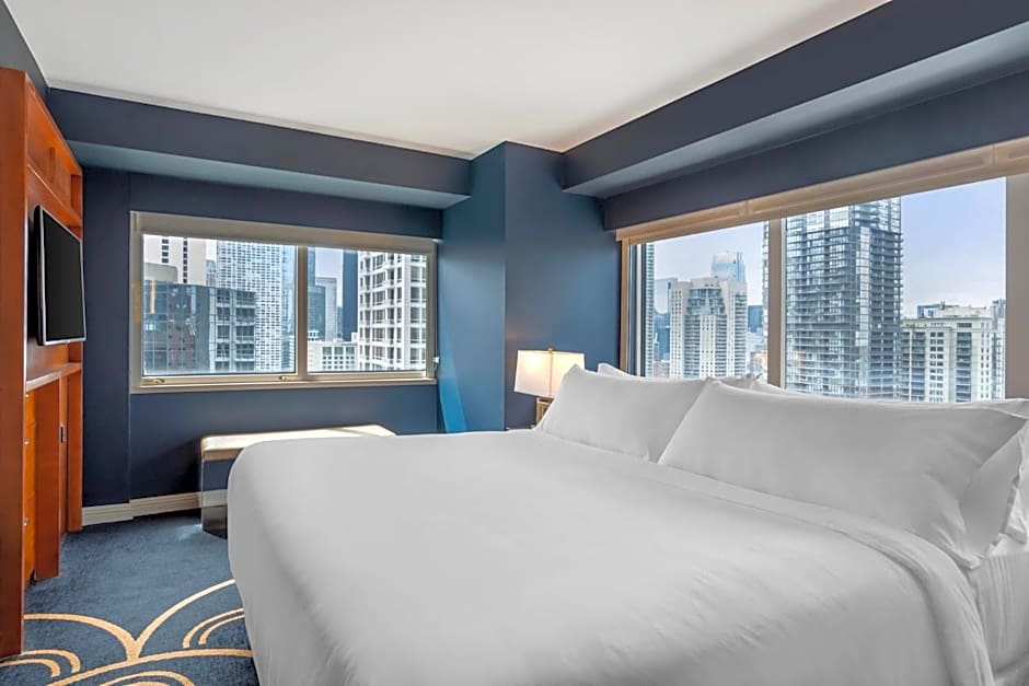 Omni Chicago Hotel